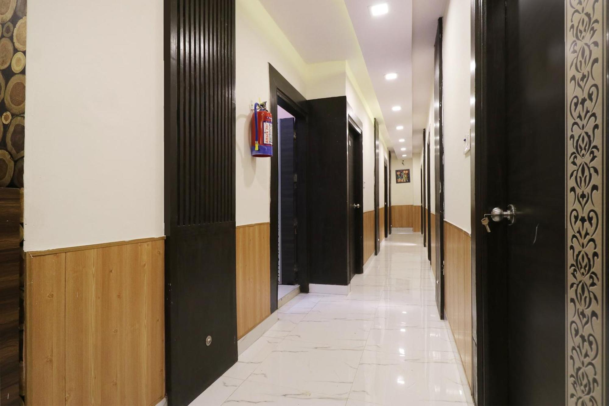 Hotel O Sangeet Faridabad Exteriér fotografie